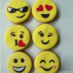 Cute Emoji Cupcakes pune