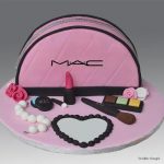 MAC Makeup Set Cake pune