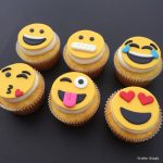 Popular Emoji Cupcakes pune